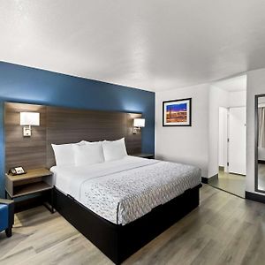 Surestay Hotel By Best Western Phoenix Airport